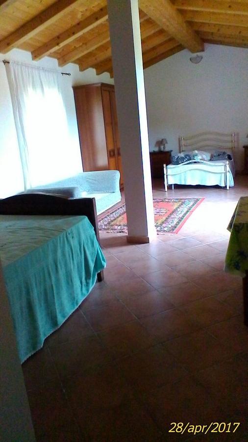 Farm Stay Gli Oleandri Loiri Porto San Paolo Extérieur photo